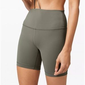 Wunder train high-rise shorts 6”❗️NEVER WORN